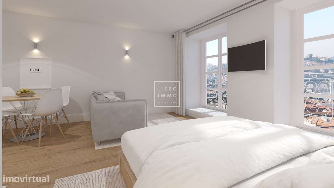 Townhouse, 74,45m2, terraço 35,58m2, completamente reformado, centro h-16