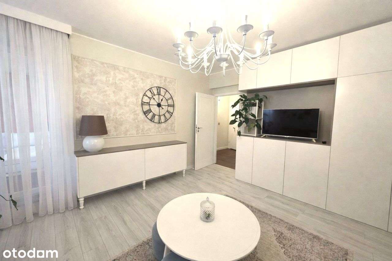 Bajecznie ładne, funkcjonalne, słoneczne - TARAS- miejsce postojowe-2