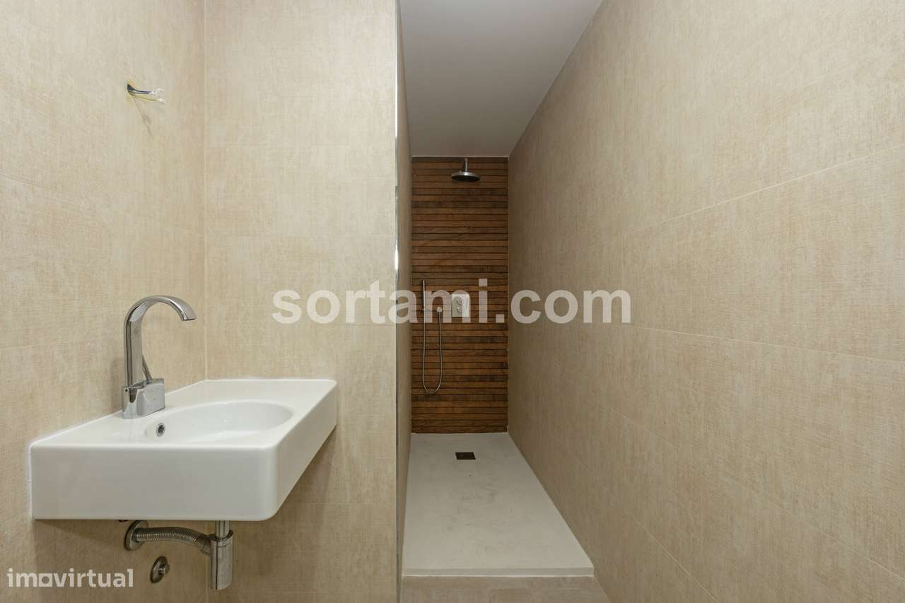 Apartamento T0+2 Venda em Cedofeita, Santo Ildefonso, Sé, Miragaia, Sã-21