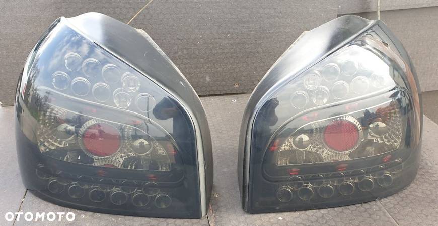 LAMPA TYŁ LED PRAWA LEWA AUDI A3 8L LIFT - 2