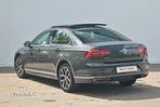 Volkswagen Passat 2.0 TDI DSG Comfortline - 4