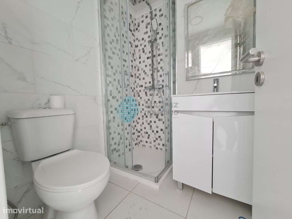 Moradia V3, usada, em Ajuda/Lisboa - Grande imagem: 4/17