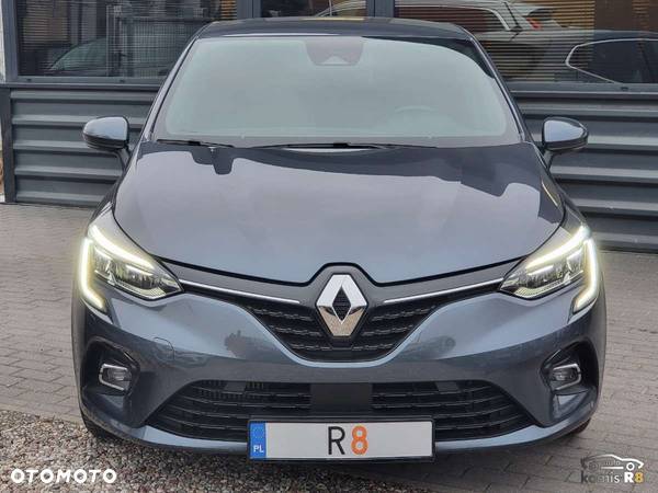 Renault Clio - 8