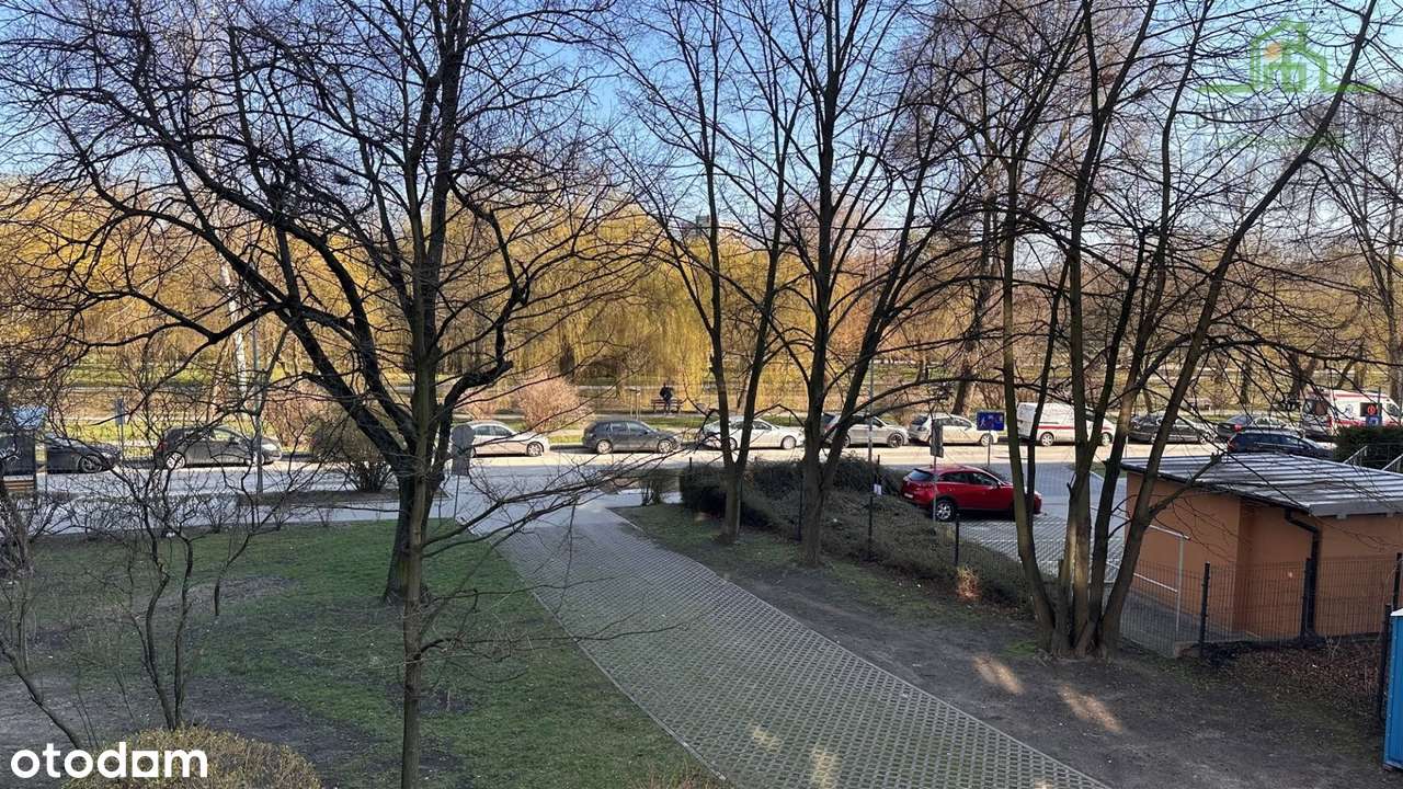 trzy pokoje po generalny remoncie centrum Kielc-6