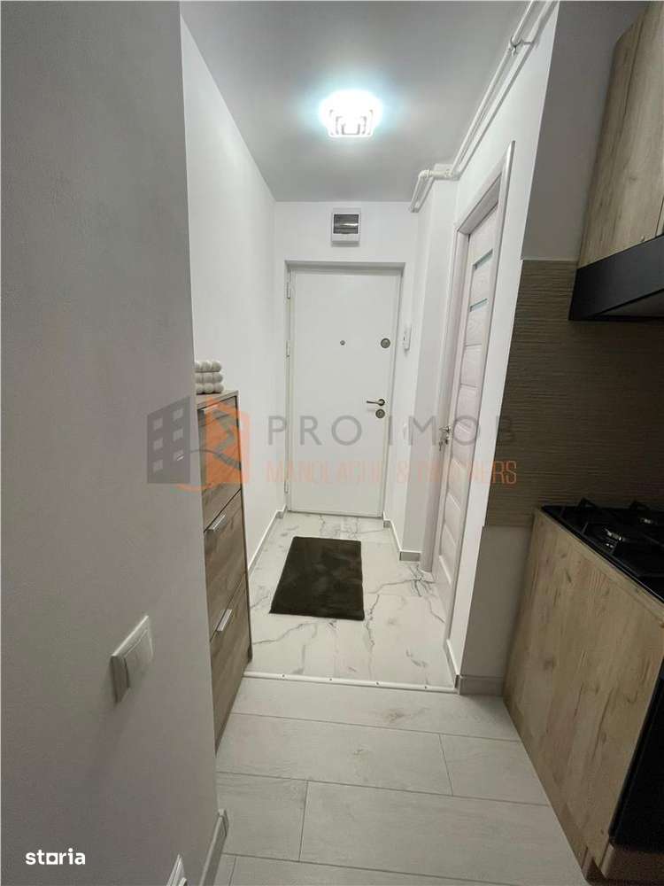 Apartament 2 camere cf 3 semidecomandat zona Spiru Haret-9