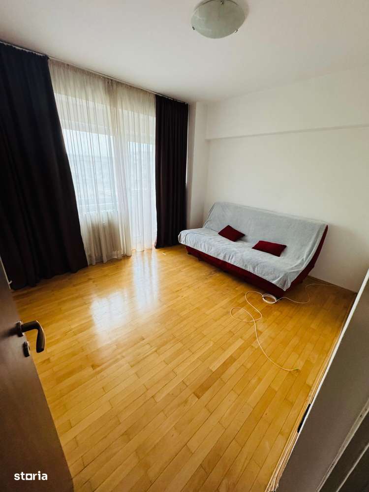 Apartament 3 camere de inchiriat Decebal piata Alba Iulia - Imagine principală: 5/10