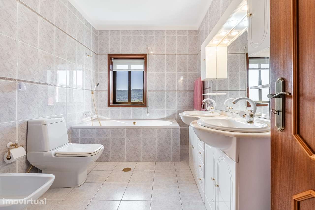 Moradia T3  Independente - Oportunidade-8