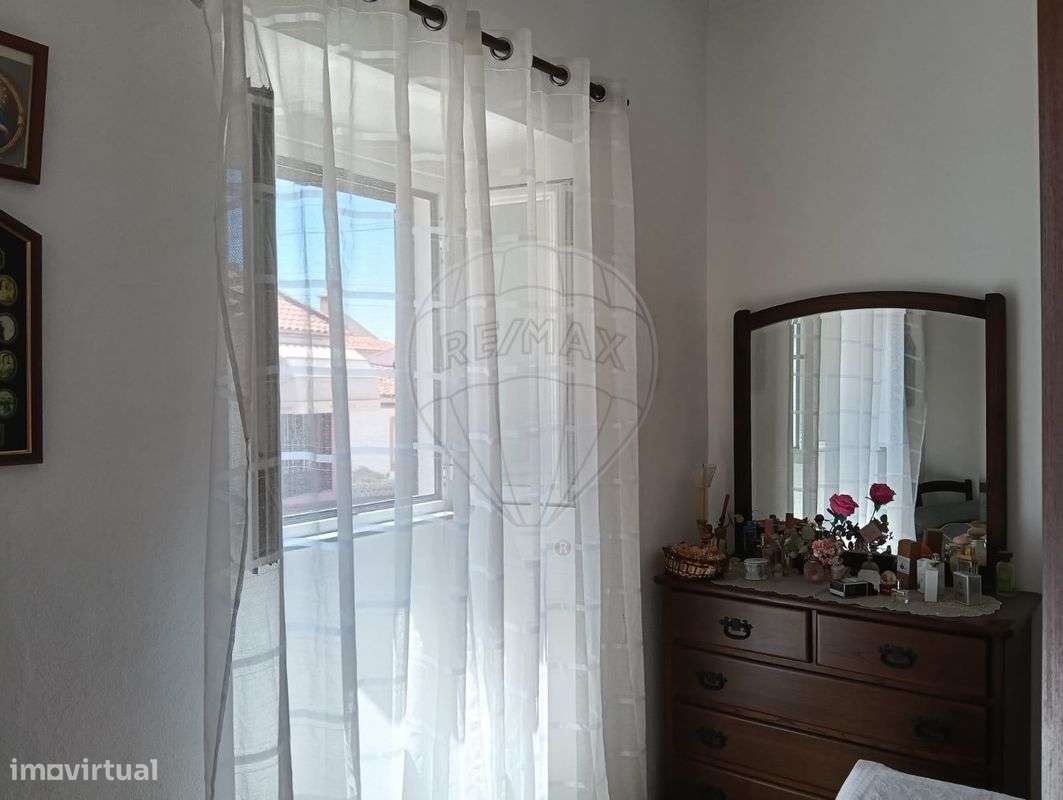 Moradia T2 para venda - Grande imagem: 2/30