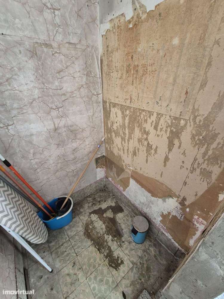 Loja para venda na Ajuda – Boa oportunidade de investimento!-12