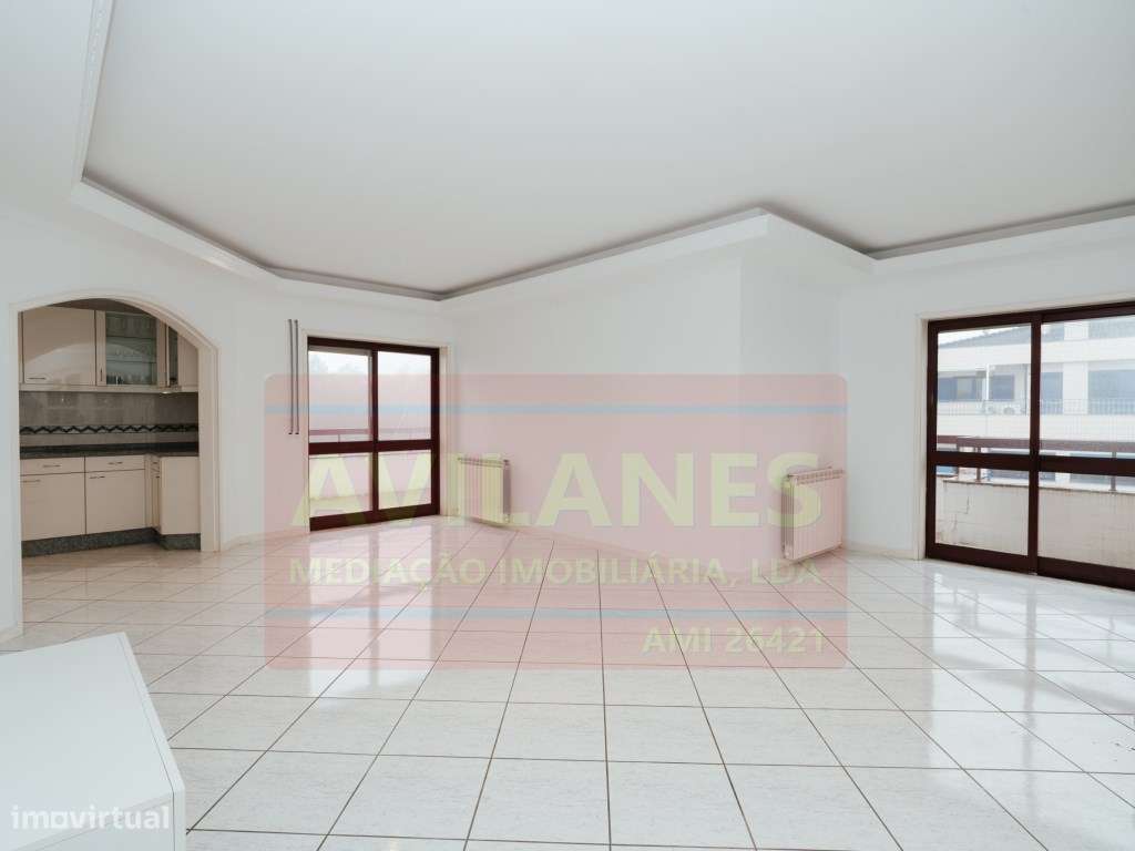 APARTAMENTO T3 RECUADO - LOBÃO-17