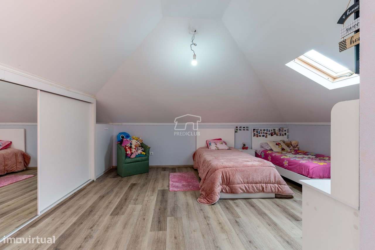 Moradia T2 + 1 - Santa Cruz-7