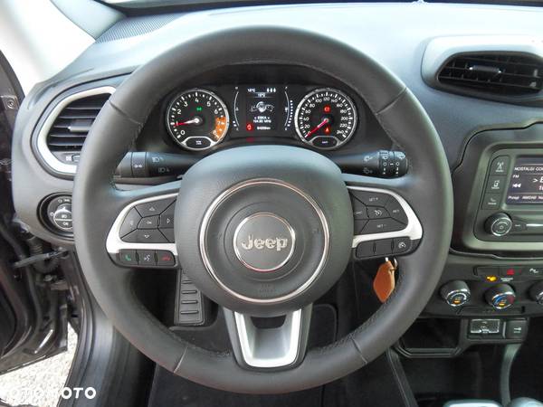 Jeep Renegade 1.6 E-TorQ Longitude FWD - 17