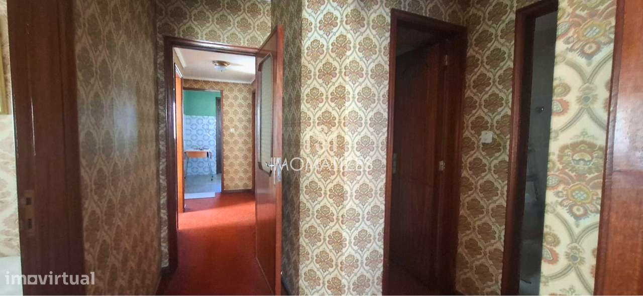 Moradia Bifamiliar T3+T3 em Nogueira da Maia-27