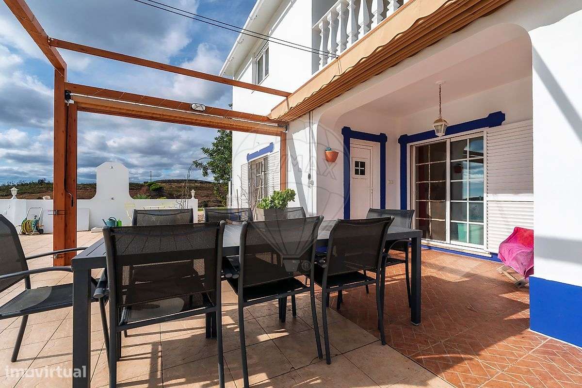 Moradia T4 para venda-25