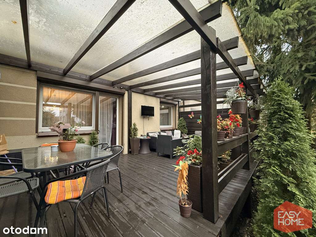 Cichy dom z piwnicą, garażem i poddaszem - Pełny obrazek: 4/15