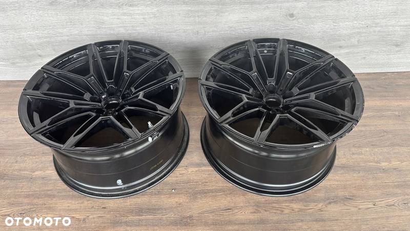 FELGA BMW M3 M4 G80 G82 G83 10,5x20 ET20 - 1