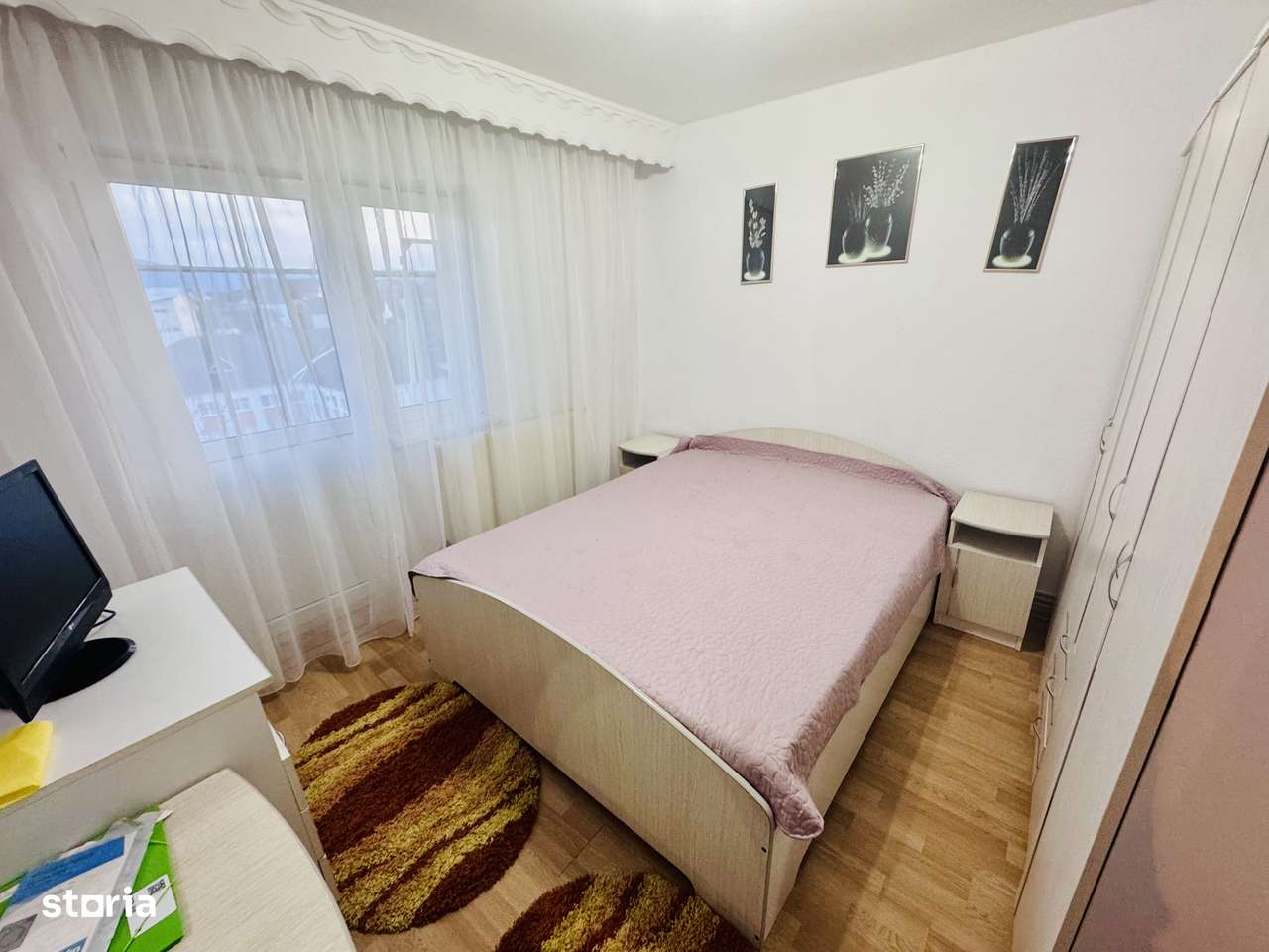 De închiriat apartament cu 2 camere etajul 3 zona Pietris/Casa Armatei - Imagine principală: 1/5