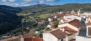 Casa tradicional T2 em Portalegre de 84,00 m2