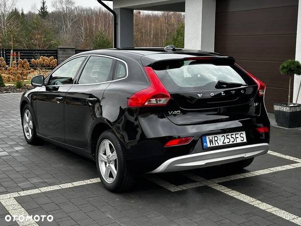 Volvo V40 CC D2 Drive-E Momentum - 5