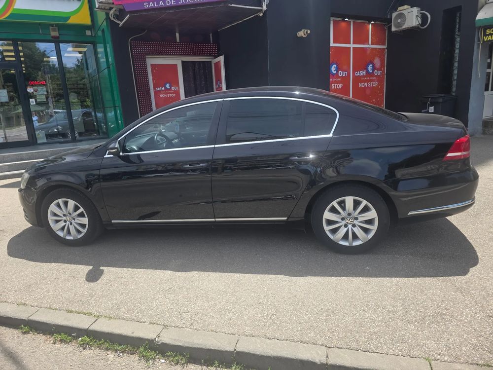 Volkswagen Passat B7 [2010 - 2014] 1.6 TDI BlueMotion Technology Comfortline 2012