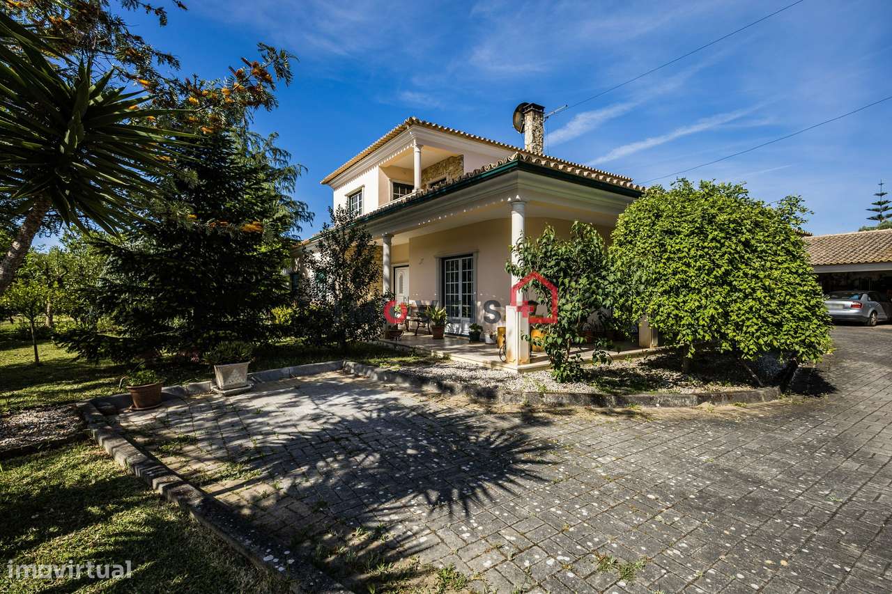 Moradia T5 - São Jorge-38