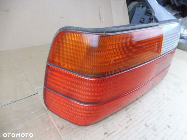 BMW E36 SEDAN LAMPA LEWY TYŁ TYLNA LEWA WYSYŁKA - 2