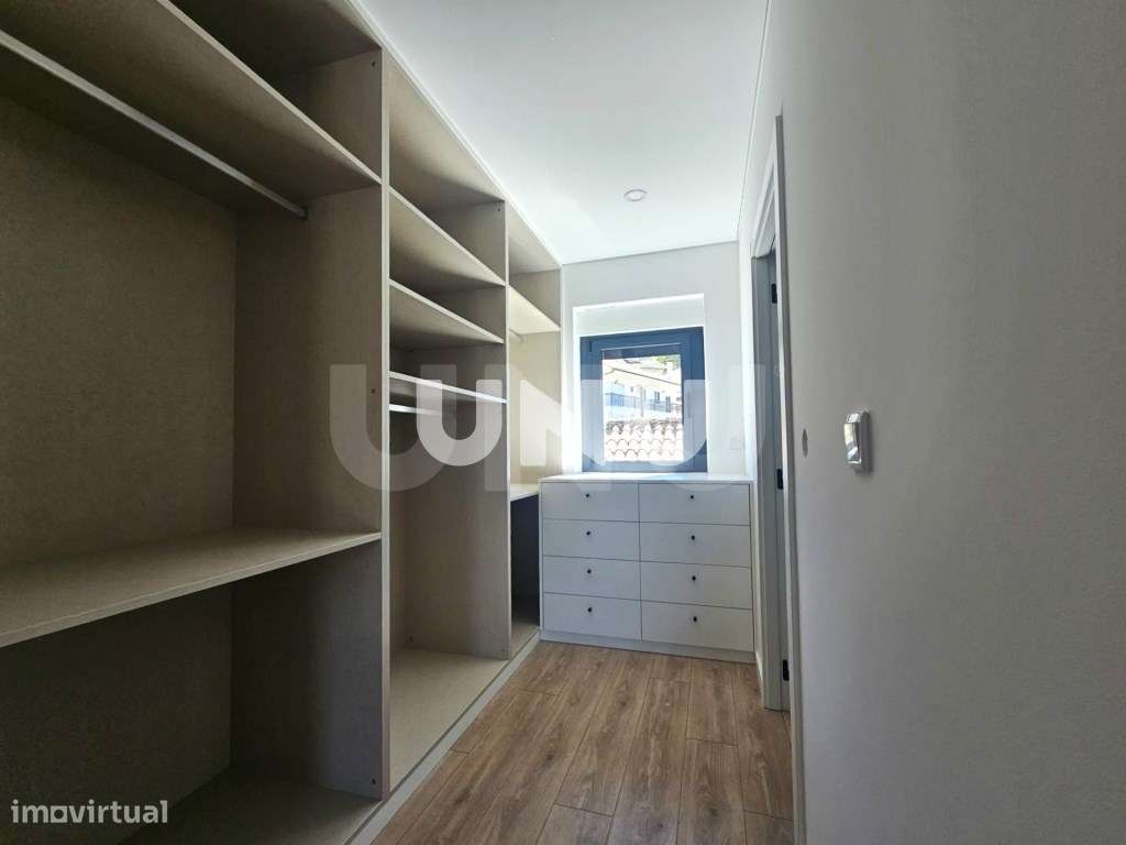 Apartamento T2 - Localização Tranquila-7