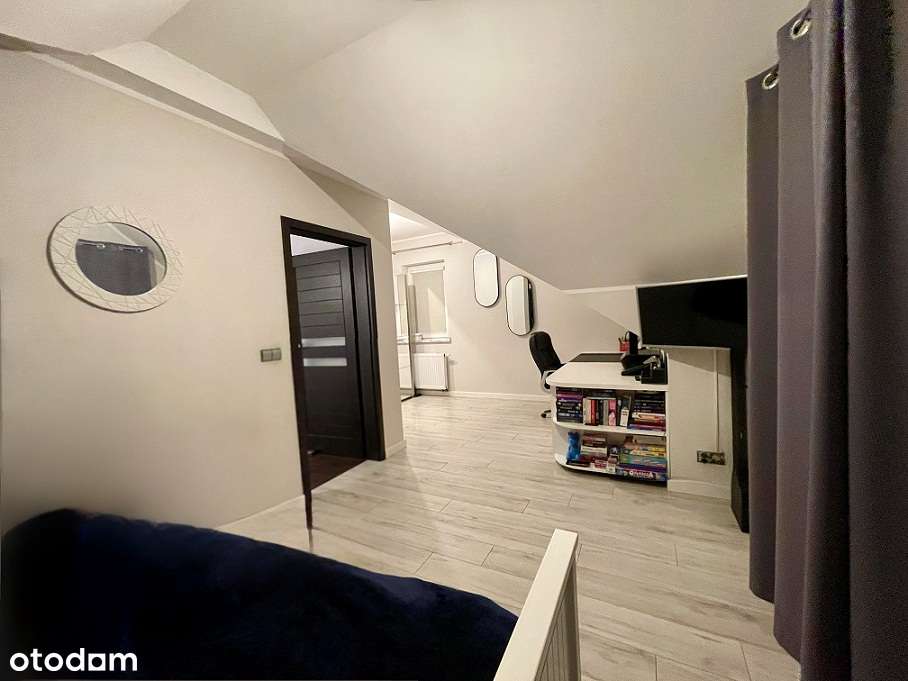 Przy drodze gminnej, 4 pokoje , duża działka-14