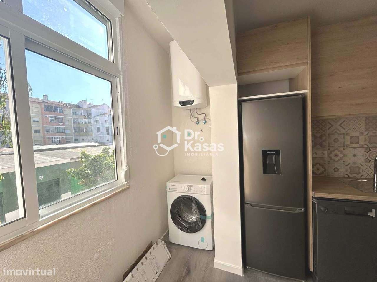 Apartamento T2 Renovado na Baixa da Banheira-12