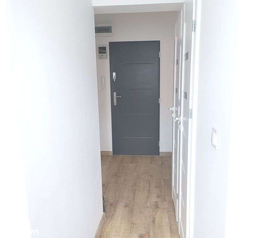 Kawalerka na osiedlu Kaliny po generalny remoncie-5