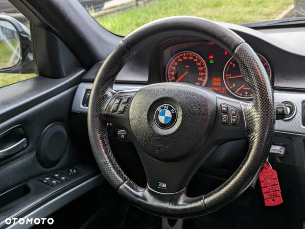 BMW Seria 3 318i Edition Sport - 9