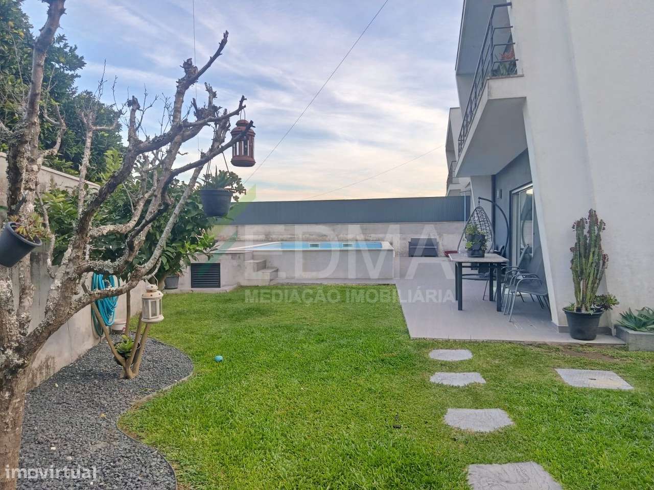 Moradia T3 com Piscina-3