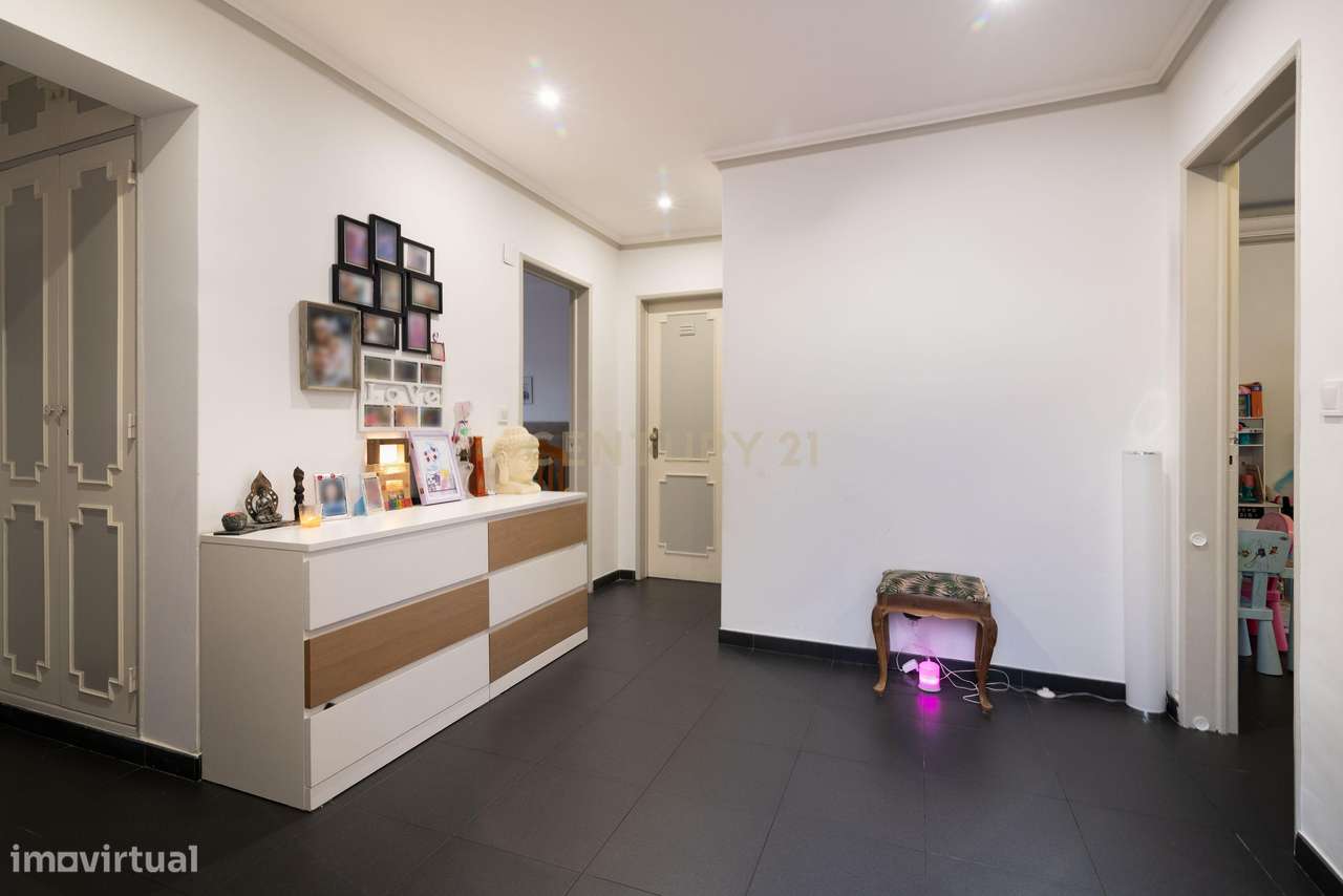 Apartamento T2 em Mina de Água, Amadora - Grande imagem: 5/21