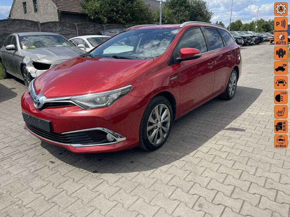 Toyota Auris II (2012-) Hybrid 135 Prestige 2015