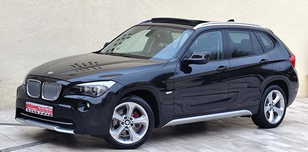 BMW X1 2011