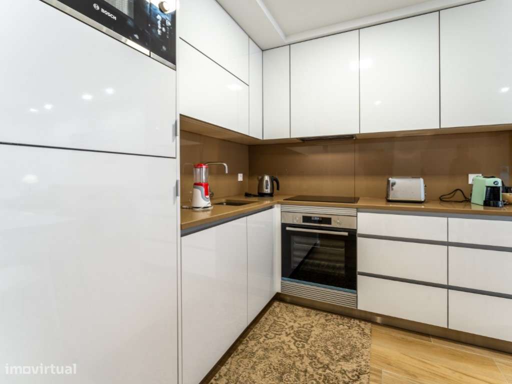 Apartamento T1 + 1 - zona histórica Nazaré a 30 metros da praia - C... - Grande imagem: 4/20