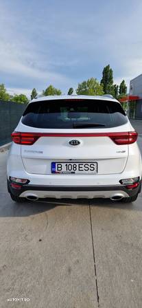 Kia Sportage 1.6 DSL 7DCT HP 4x2 GT Line - 3