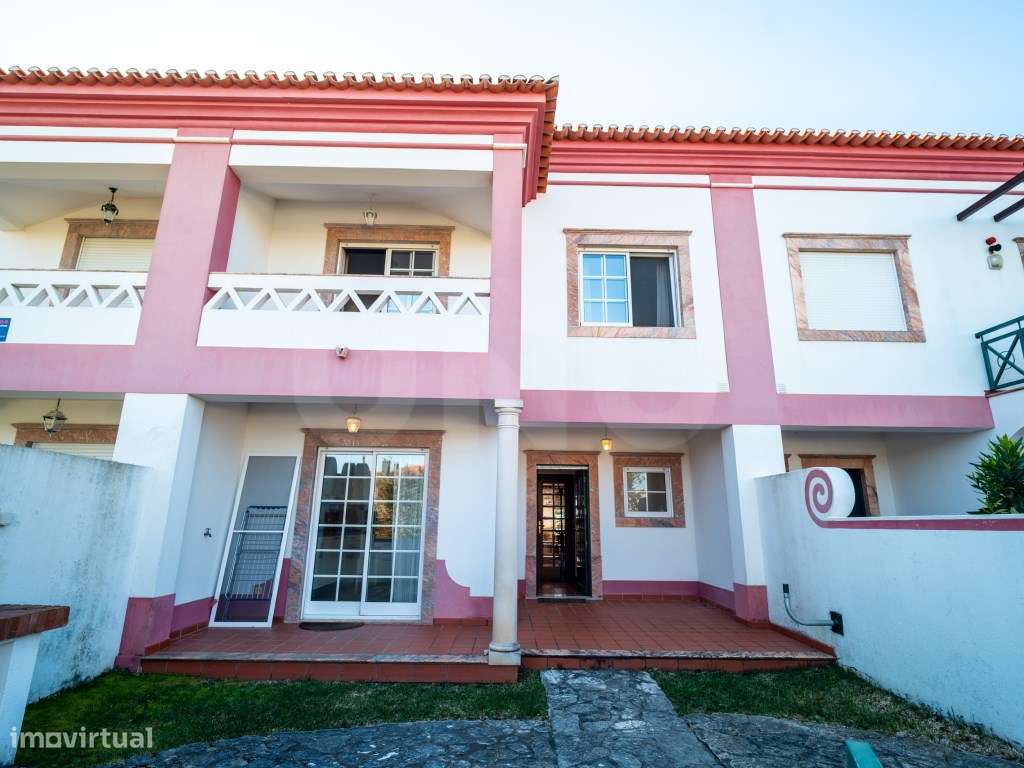 Moradia T3 com Garagem, Piscina e Vista Deslumbrante sobre a Lagoa ...-25