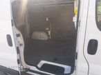 Renault Trafic - 12