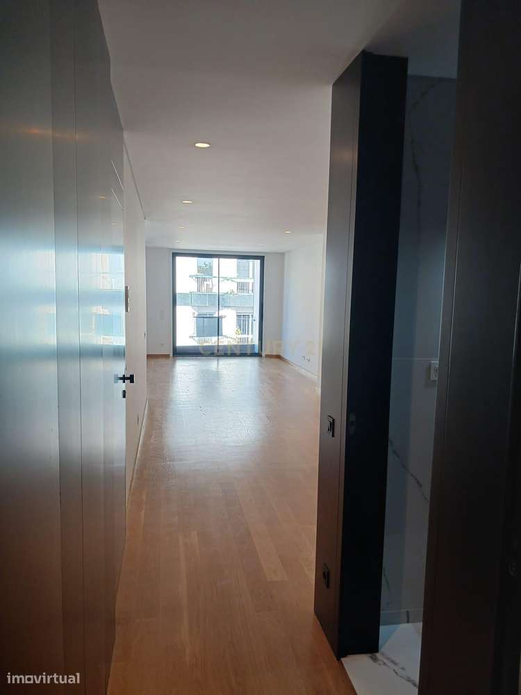 Apartamento T2, Rua de Camões, Centro do Porto - Grande imagem: 5/15