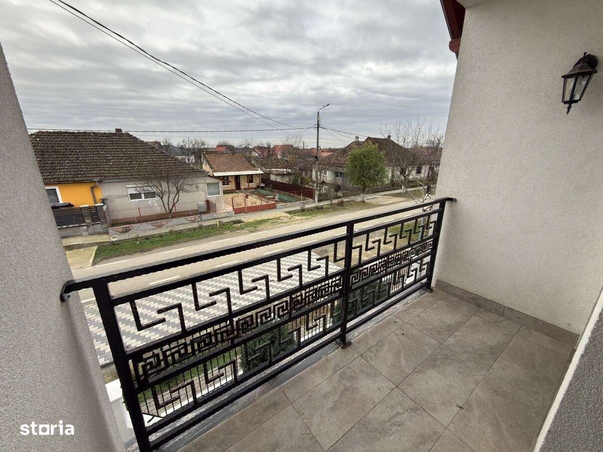 Casă complet mobilata si utilata cu 4 camere + garaj | Teren 744 mp-15