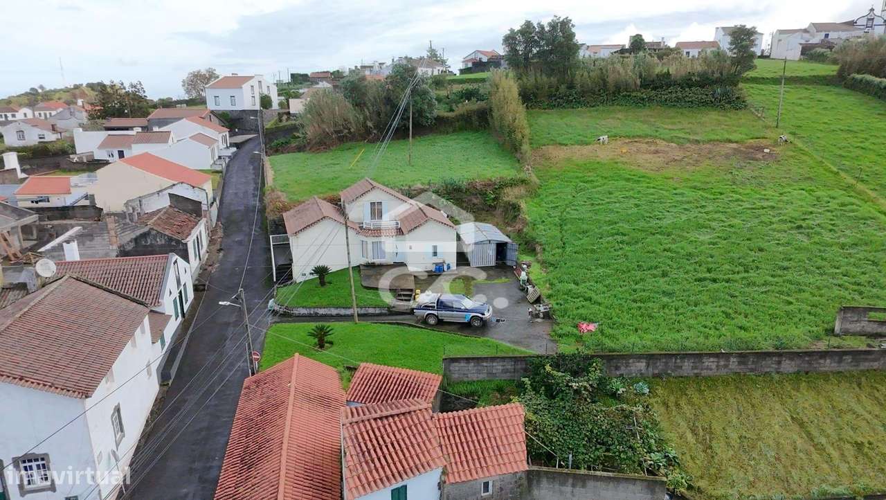 Moradia com 3 Quartos - Algarvia - Nordeste-18