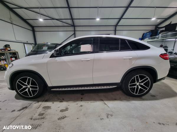 Mercedes-Benz GLE Coupe 350 d 4Matic 9G-TRONIC AMG Line - 15