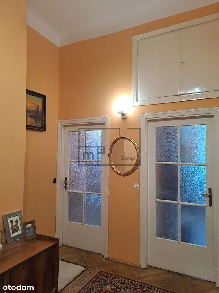 Piękna Odrestaurowana Kamienica Z Windą.-12