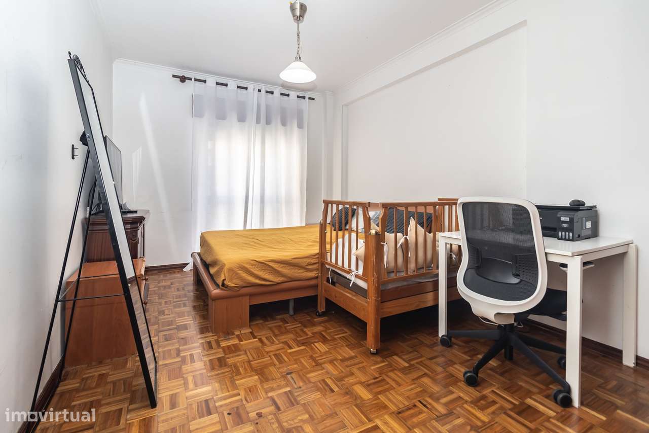 O lugar perfeito para começar uma nova vida – T1 no coração de Massamá-23