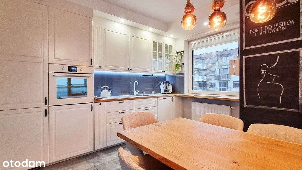 Trzypokojowe, umeblowane na ostatnim piętrze-3