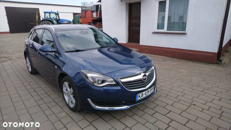 Opel Insignia 2.0 CDTI Sports Tourer Automatik - 1