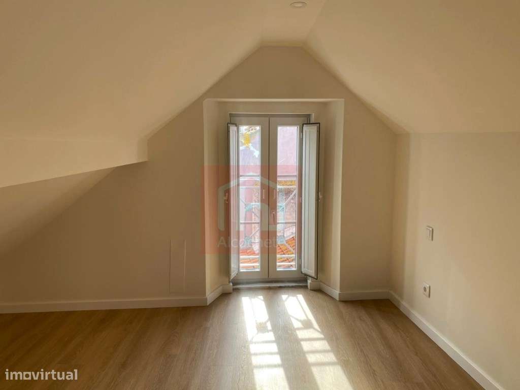 Apartamento duplex T2+2 com terraço no centro histórico Alcochete-20