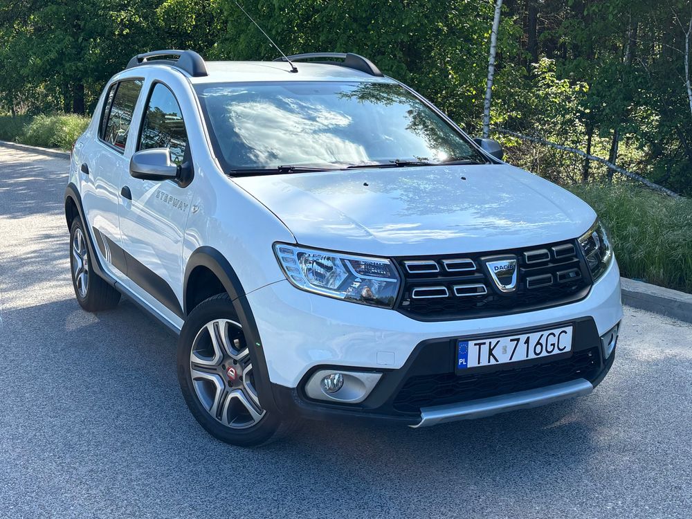 Dacia Sandero II dCi 90 (S&S) Essential 2017