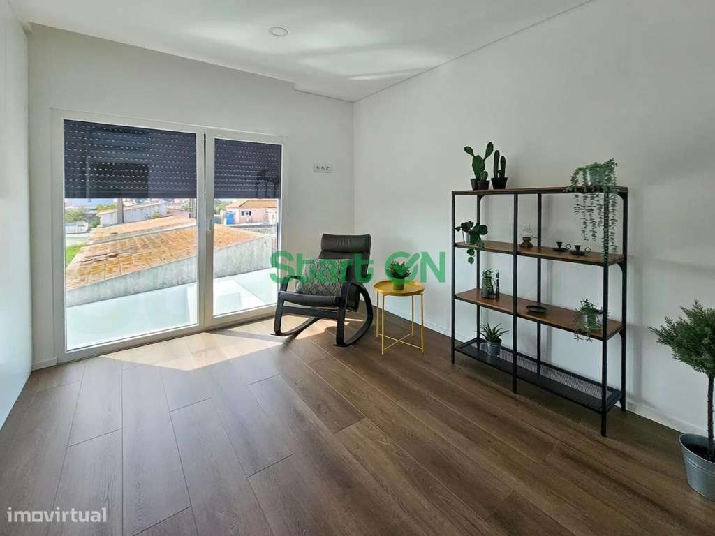 Exclusiva Moradia T3+1 Contemporânea com Piscina Privada-18